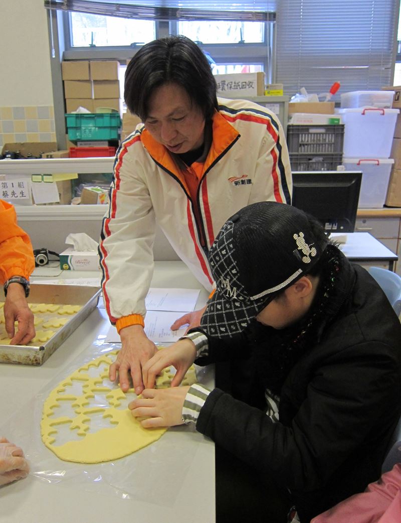 NWS Holdings celebrated Chinese New Year with psychiatric rehabilitants